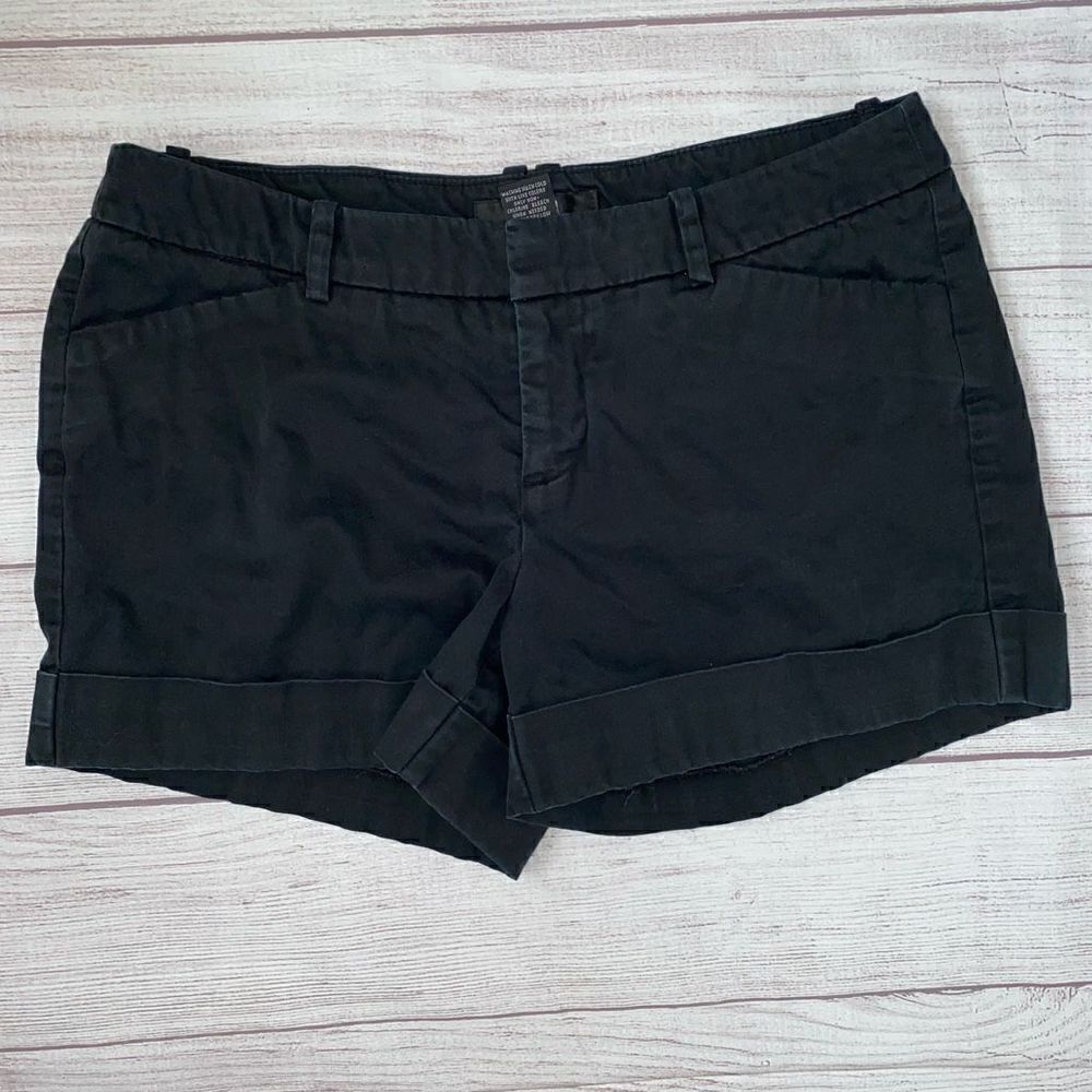 Mossimo stretch cotton blend black chino cuffed shorts sz 4 women